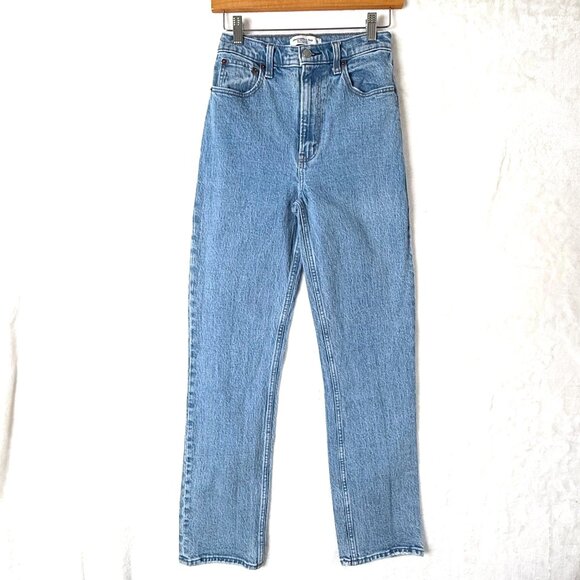 Abercrombie And Fitch The 90s Straight Ultra High Rise Jeans 25 Light Wash - Picture 1 of 7